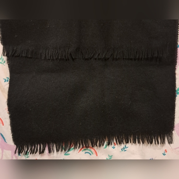 Vintage Christian Dior Black Merino Wool Soft Warm Winter Comfy Cozy Scarf Wrap - Picture 4 of 8